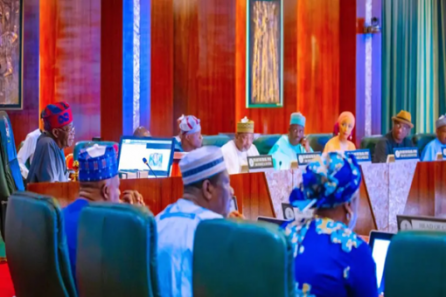 Tinubu presides over FEC meeting