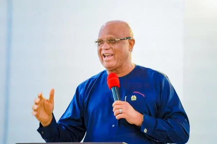 Governor Umo Eno at the valedictory cabinet meeting