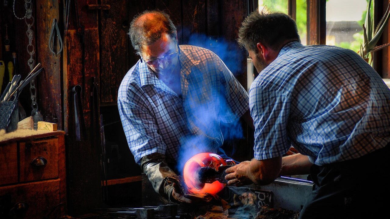 Virtual and Augmented Reality in Traditional Craft Learning