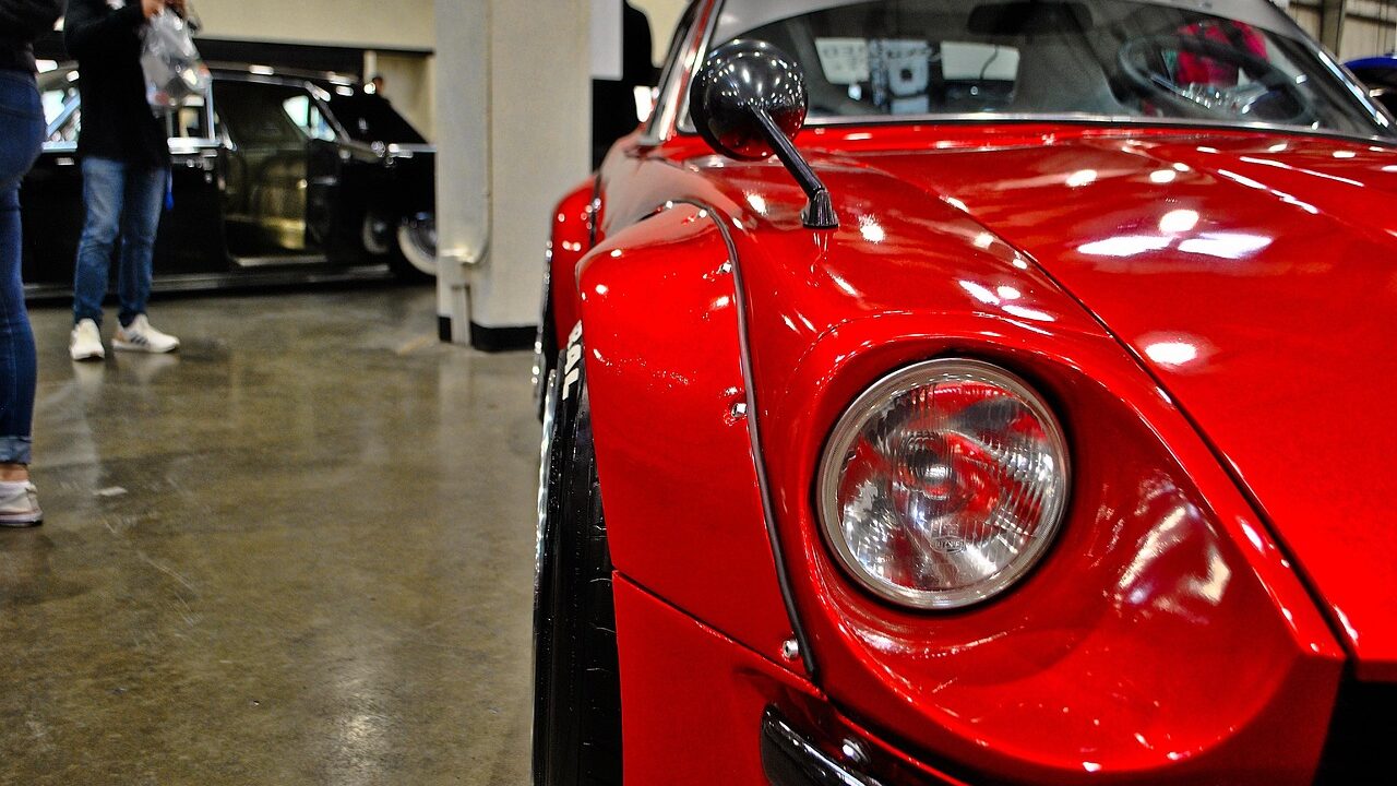 Gen Z fashion trends, thrift culture, gender-fluid outfits, Y2K fashion