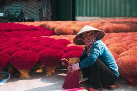 Handmade crafts revival on social media