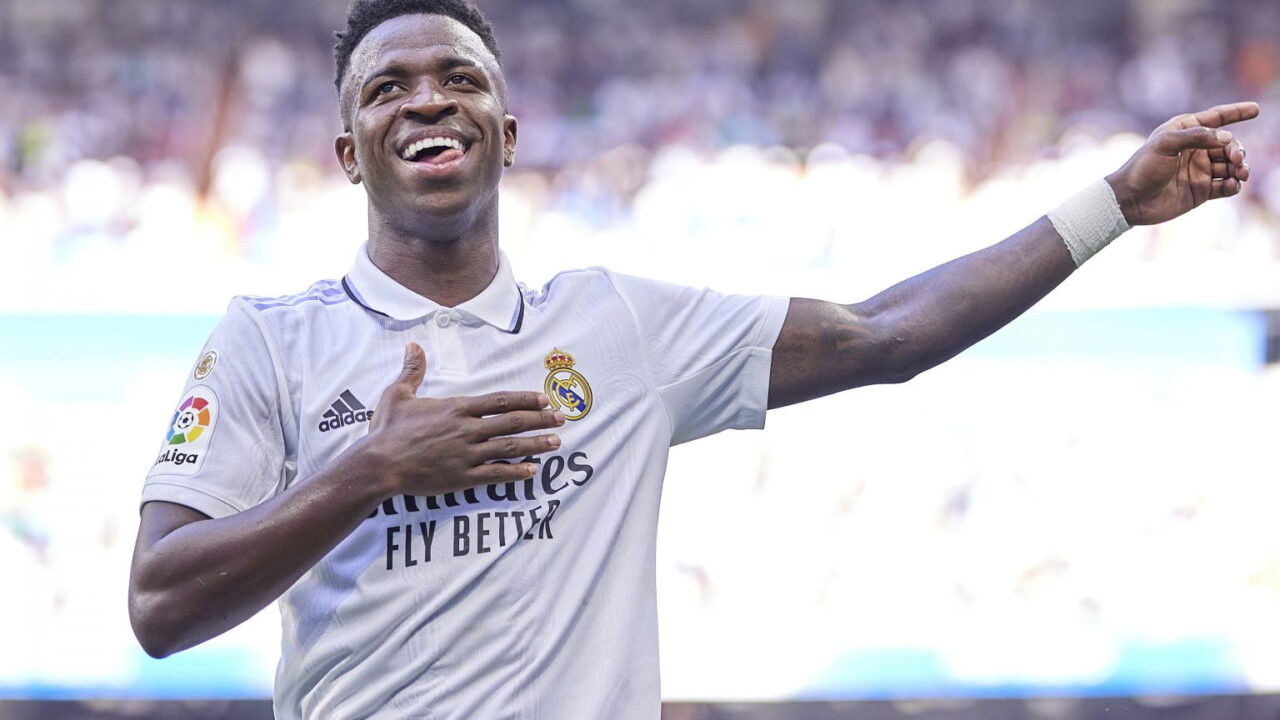Vinicius Jr. Decides to Stay at Real Madrid, Rejects Saudi Pro League Move